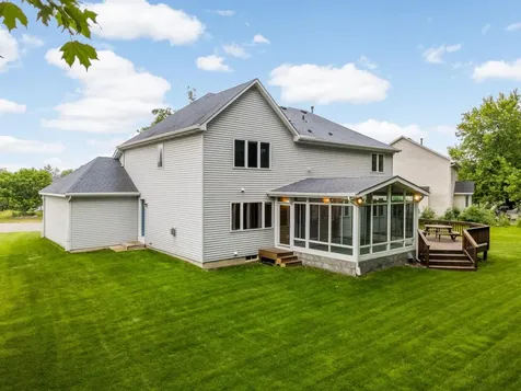 676 Falcon Ridge Road Woodbury MN 55125