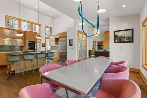 3225 W 38th Street Minneapolis MN 55410