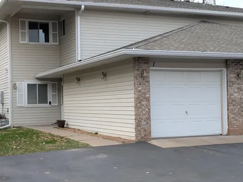 120 Ruth Street N Saint Paul MN 55119