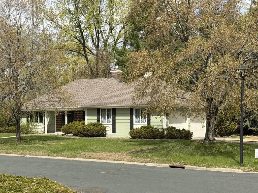 8100 Rhode Island Circle Bloomington MN 55438