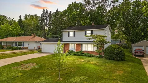 2195 Burr Street N Maplewood MN 55117