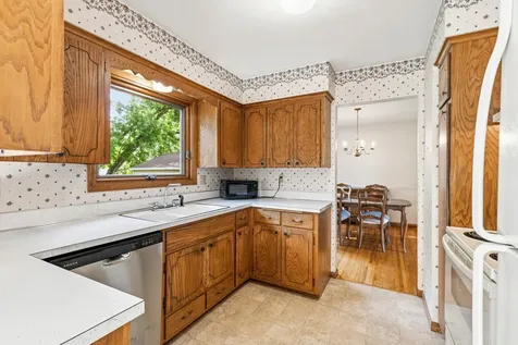 2195 Burr Street N Maplewood MN 55117