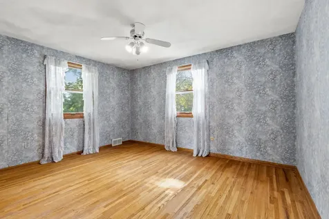 2195 Burr Street N Maplewood MN 55117