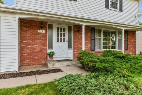 2195 Burr Street N Maplewood MN 55117