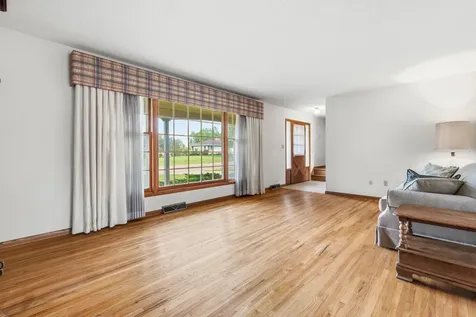 2195 Burr Street N Maplewood MN 55117