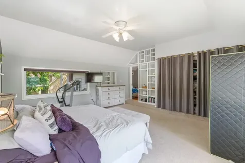 828 Baker Avenue Mankato MN 56001