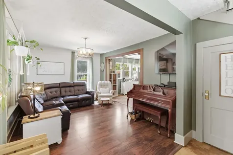 828 Baker Avenue Mankato MN 56001