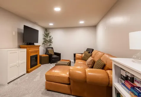 842 4th Street W Hastings MN 55033