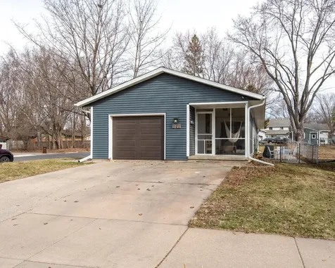 842 4th Street W Hastings MN 55033