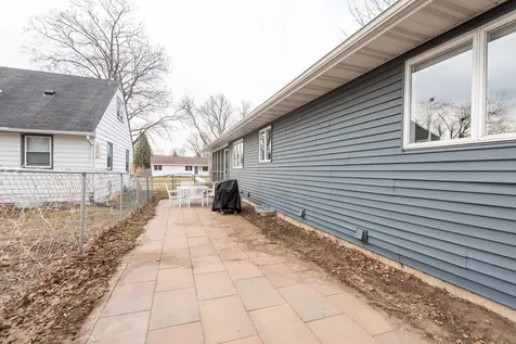842 4th Street W Hastings MN 55033