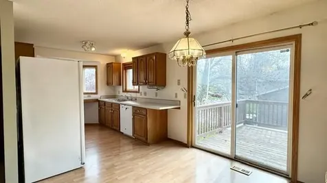 10635 62nd Street NE Albertville MN 55301