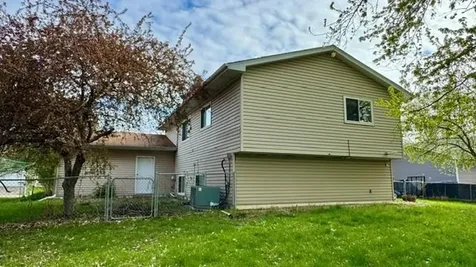 10635 62nd Street NE Albertville MN 55301