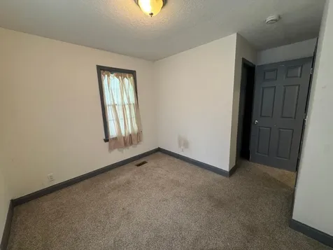 878 Monroe Court Saint Paul MN 55102