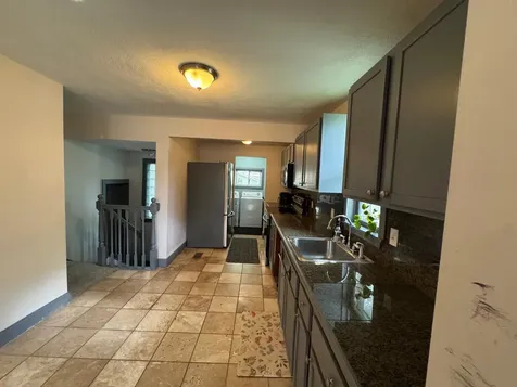878 Monroe Court Saint Paul MN 55102