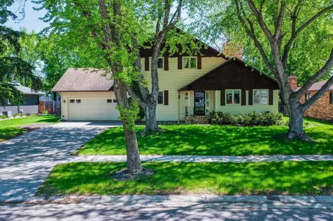 3401 Par Street N Fargo ND 58102