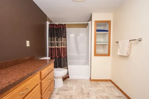 3401 Par Street N Fargo ND 58102