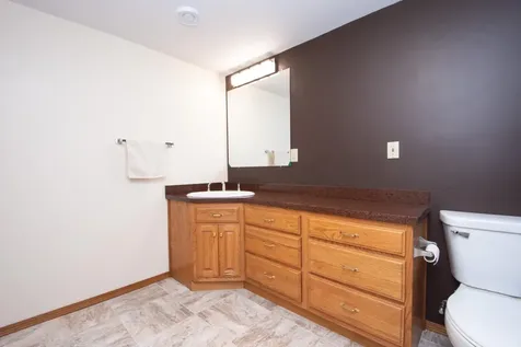 3401 Par Street N Fargo ND 58102