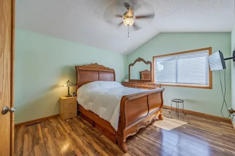 4882 87th Street NE Monticello MN 55362