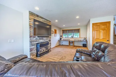 4882 87th Street NE Monticello MN 55362