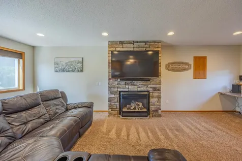 4882 87th Street NE Monticello MN 55362