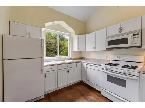 495 North Street Fountain City WI 54629