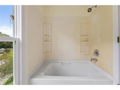 495 North Street Fountain City WI 54629