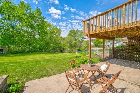 6878 Upper 28th Street N Oakdale MN 55128