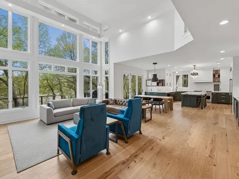 25695 Maple View Court Shorewood MN 55331