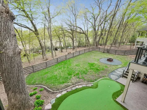 25695 Maple View Court Shorewood MN 55331