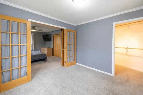 2016 84th Avenue N Brooklyn Park MN 55444