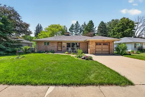 2329 16th Avenue NW Rochester MN 55901