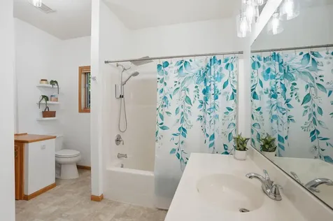 13076 180th Avenue NW Elk River MN 55330
