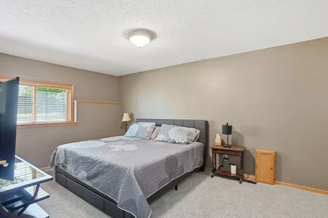 13076 180th Avenue NW Elk River MN 55330