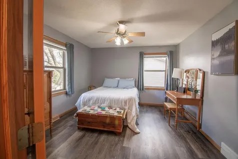 811 Roosevelt Street Alexandria MN 56308