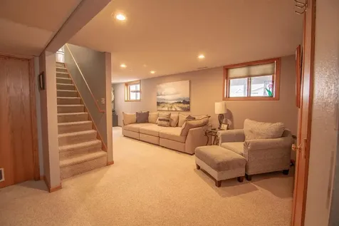 811 Roosevelt Street Alexandria MN 56308