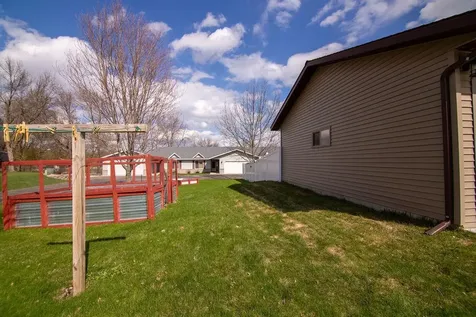 811 Roosevelt Street Alexandria MN 56308