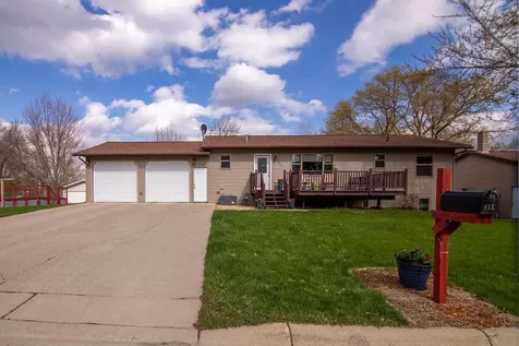 811 Roosevelt Street Alexandria MN 56308