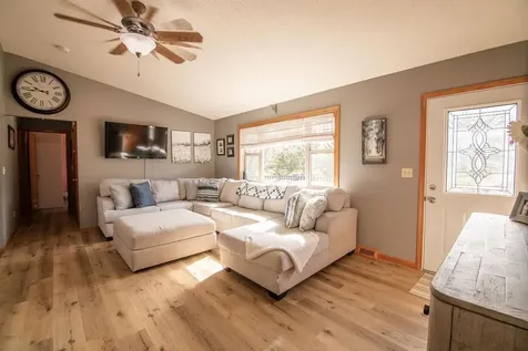 811 Roosevelt Street Alexandria MN 56308