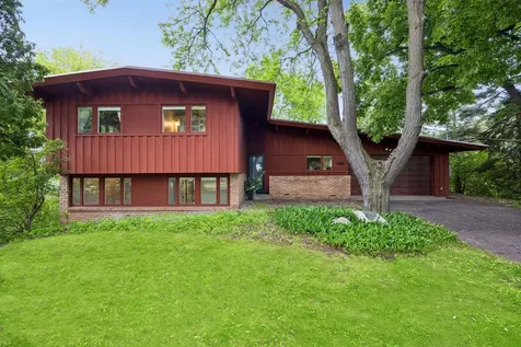 2211 S Hill Lane Saint Louis Park MN 55416