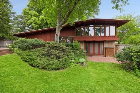 2211 S Hill Lane Saint Louis Park MN 55416