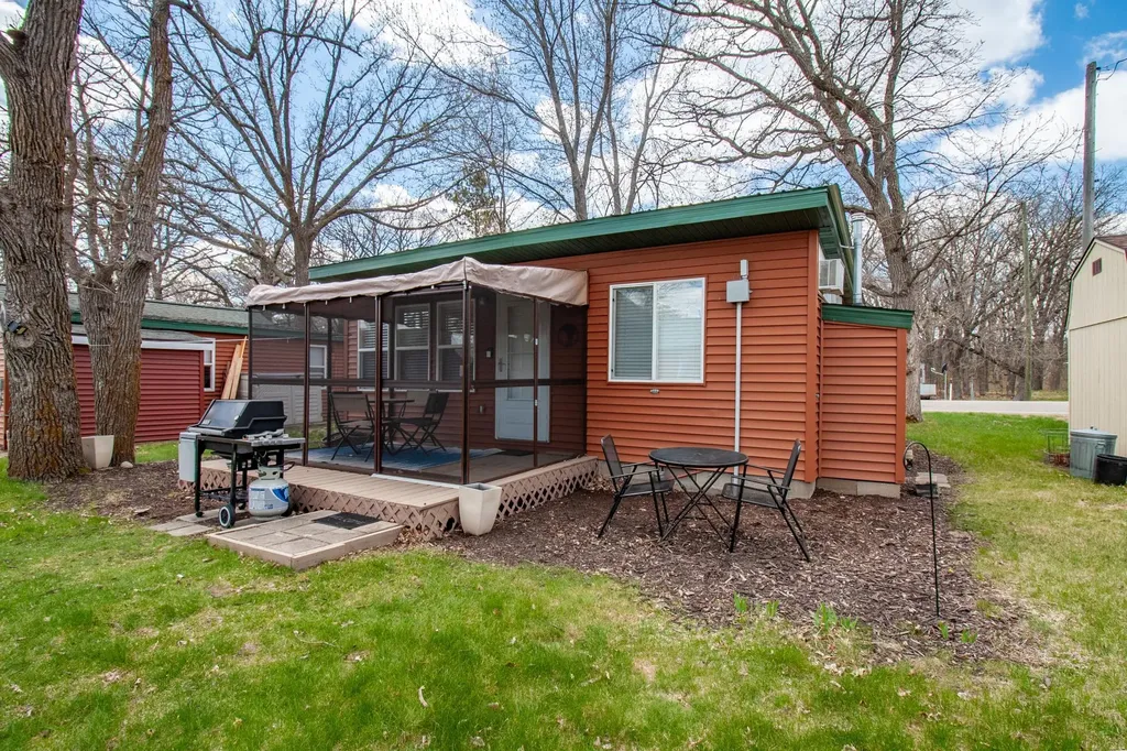 28550 Cty Highway 145 Battle Lake MN 56515