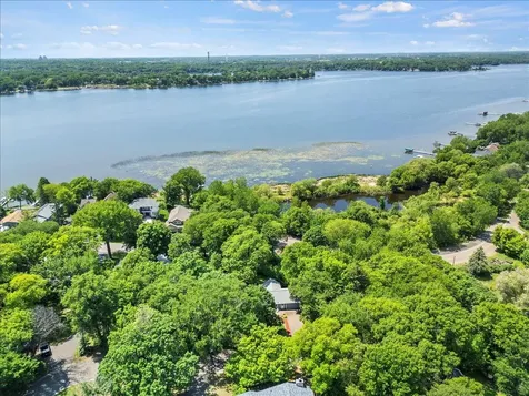 2235 Kilmer Lane N Plymouth MN 55441