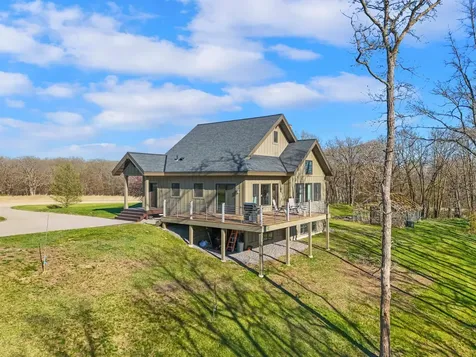 47069 425th Avenue Perham MN 56573