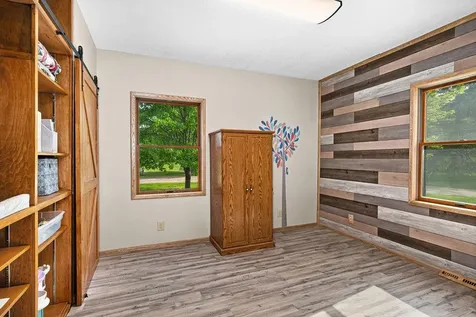 7184 E Cord Road Cloquet MN 55720