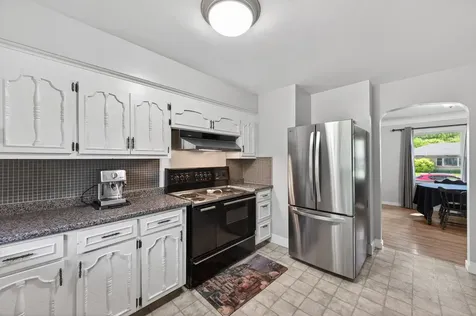 4613 Indiana Avenue N Robbinsdale MN 55422