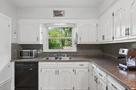 4613 Indiana Avenue N Robbinsdale MN 55422