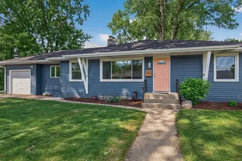 4613 Indiana Avenue N Robbinsdale MN 55422