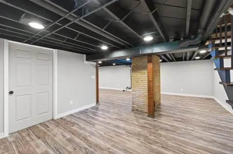 4613 Indiana Avenue N Robbinsdale MN 55422