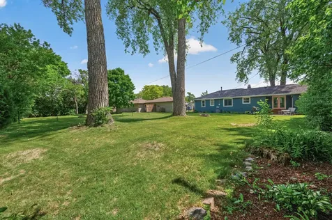 4613 Indiana Avenue N Robbinsdale MN 55422