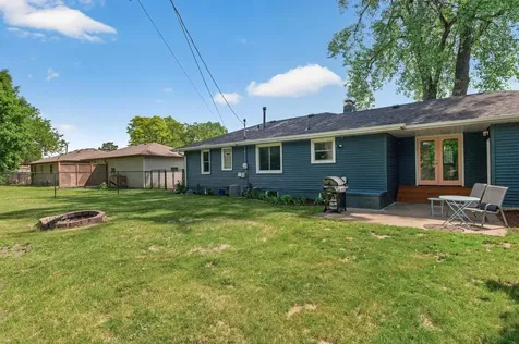 4613 Indiana Avenue N Robbinsdale MN 55422